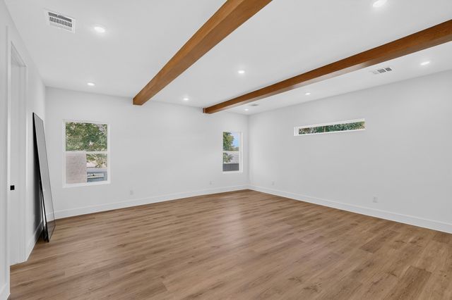 5104 Philip Avenue, Dallas, TX 75223