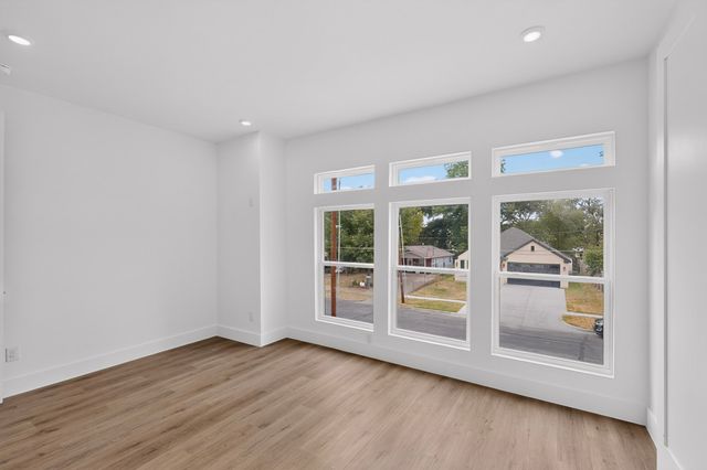 5104 Philip Avenue, Dallas, TX 75223