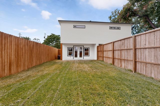 5104 Philip Avenue, Dallas, TX 75223