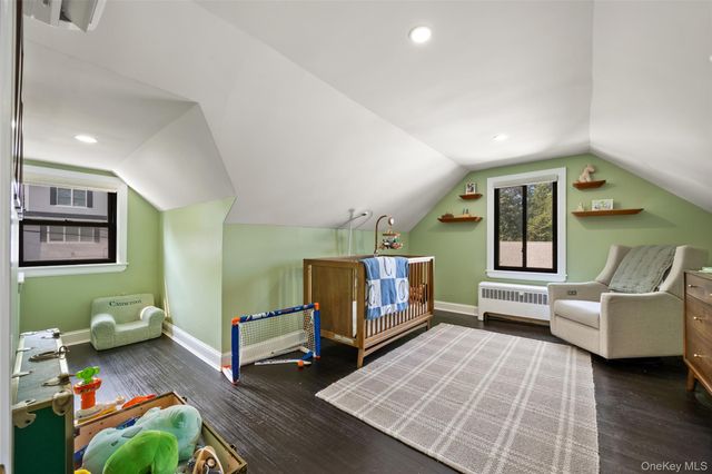 27 Clarendon Road, Scarsdale, NY 10583