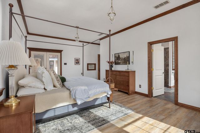 19275 County Road 3411, Chandler, TX 75758