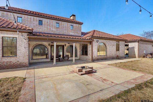 19275 County Road 3411, Chandler, TX 75758