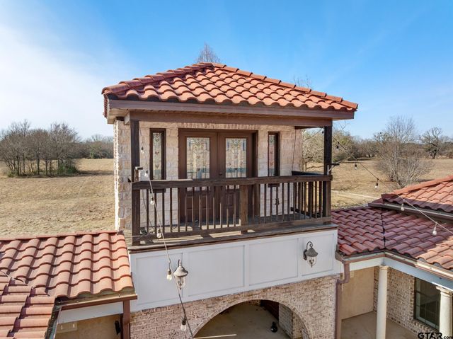 19275 County Road 3411, Chandler, TX 75758