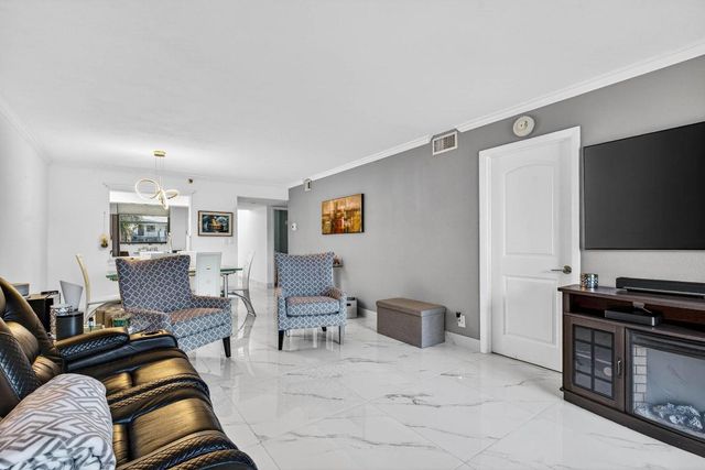 1266 S Military Trail 517, Deerfield Beach, FL 33442