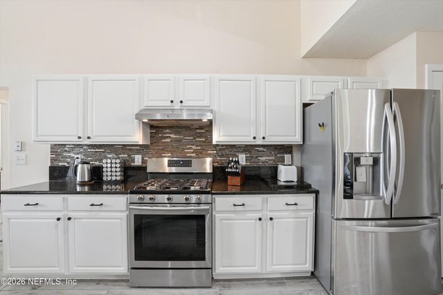 2130 KNOTTINGHAM TRACE Lane, Jacksonville, FL 32246