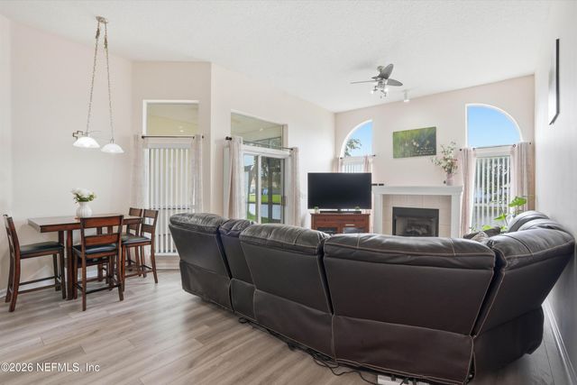 2130 KNOTTINGHAM TRACE Lane, Jacksonville, FL 32246