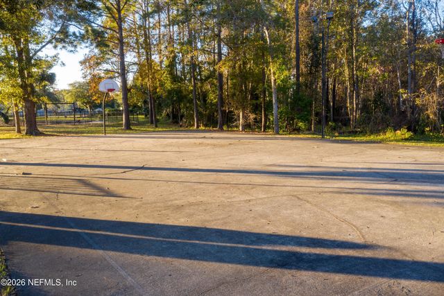 2130 KNOTTINGHAM TRACE Lane, Jacksonville, FL 32246