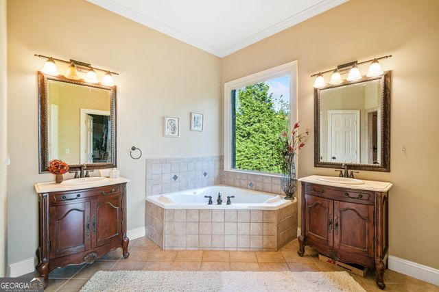 100 Fox Paw Leaf Court, Ellijay, GA 30536