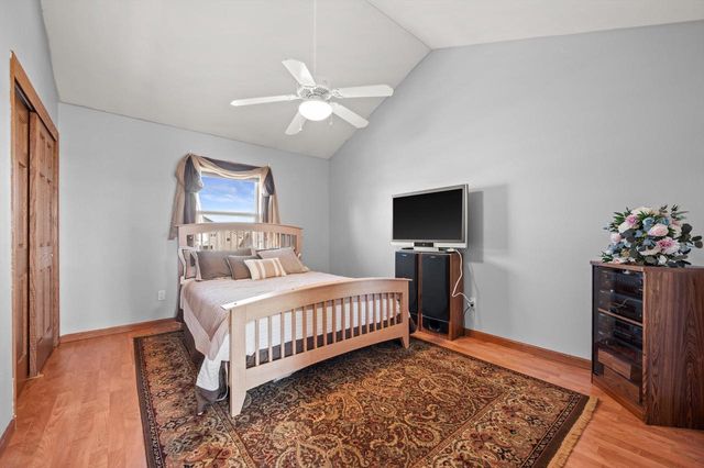 4732 W Woodward DRIVE, Franklin, WI 53132