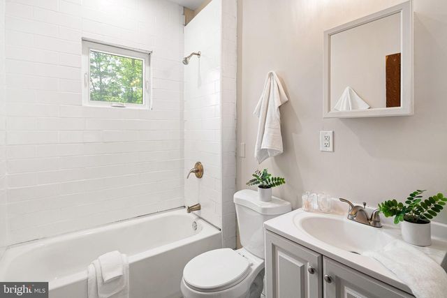 848 CEDAR AVE, Bensalem, PA 19020