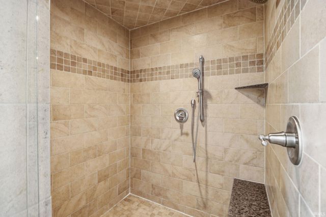 220 Pawnee Drive, West Lafayette, IN 47906