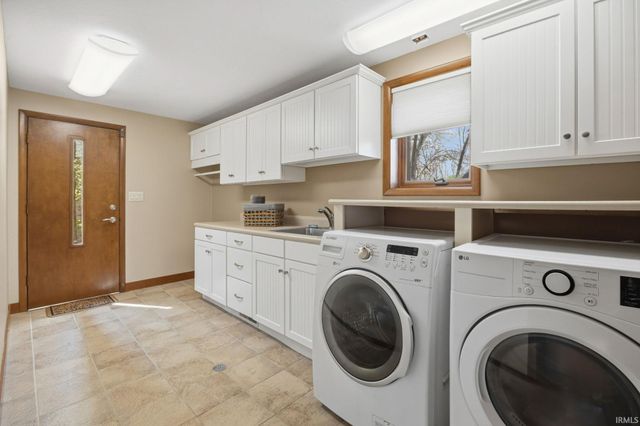 220 Pawnee Drive, West Lafayette, IN 47906