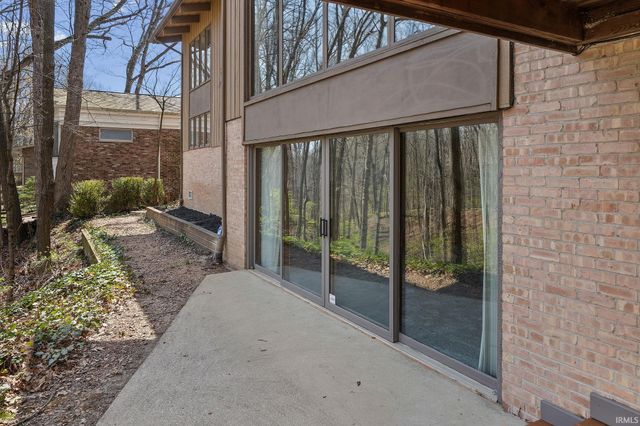 220 Pawnee Drive, West Lafayette, IN 47906