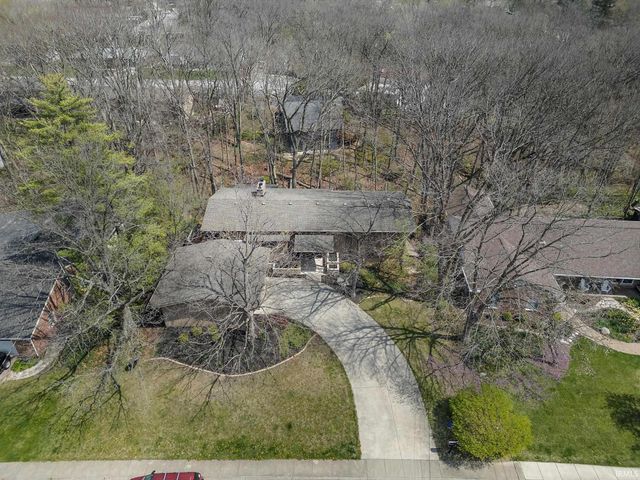 220 Pawnee Drive, West Lafayette, IN 47906