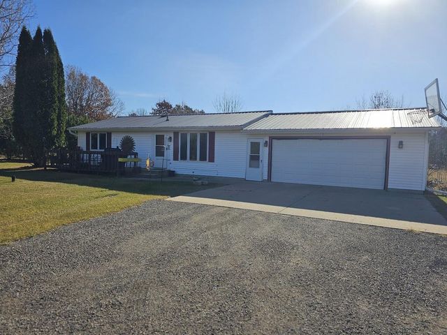 W6541 PORTERS LAKE ROAD, Wautoma, WI 54982