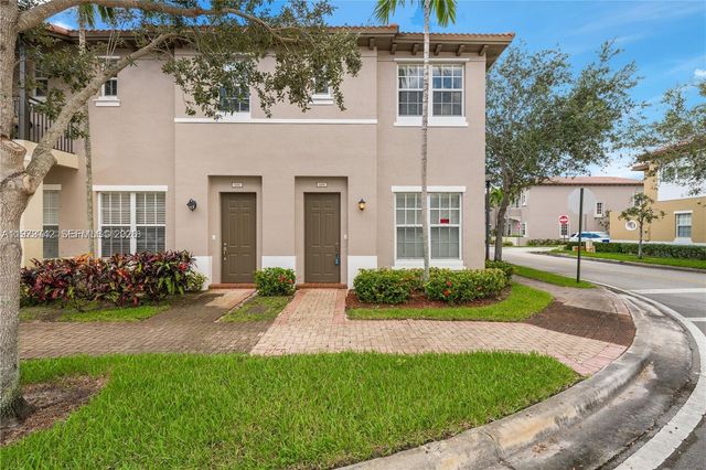 604 SW 147th Ave 1-37, Pembroke Pines, FL 33027