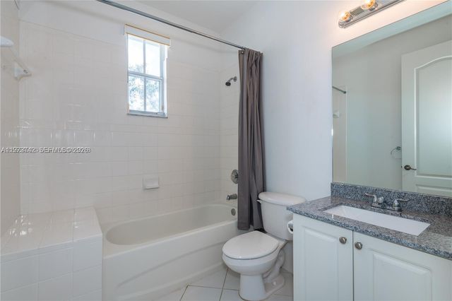 604 SW 147th Ave 1-37, Pembroke Pines, FL 33027