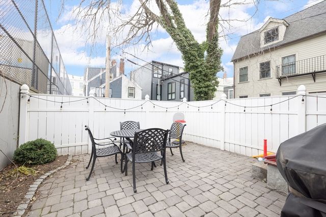 66 School St, Boston, MA 02129