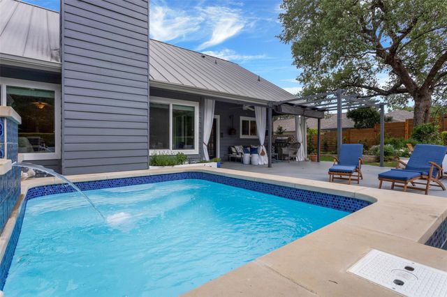 317 Hurst Creek RD, Lakeway, TX 78734