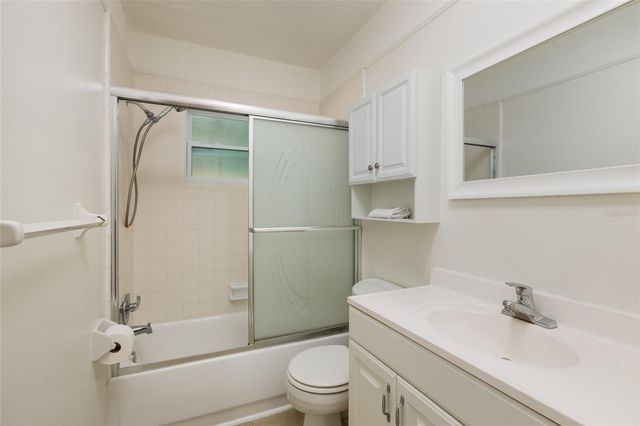 13877 94TH AVENUE, Seminole, FL 33776