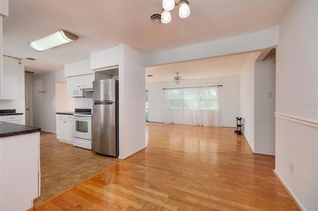 13877 94TH AVENUE, Seminole, FL 33776