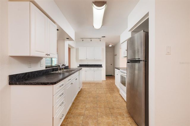 13877 94TH AVENUE, Seminole, FL 33776