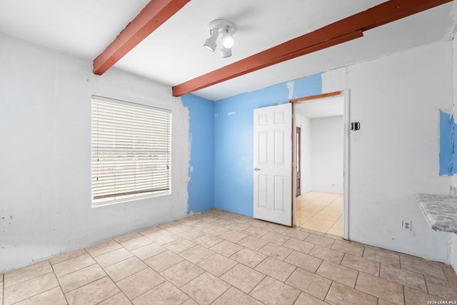 202 E Lubbock, San Antonio, TX 78204