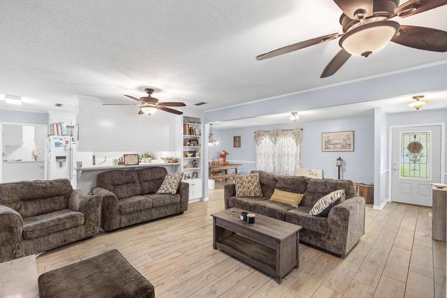 608 Collingswood Drive, Dothan, AL 36301