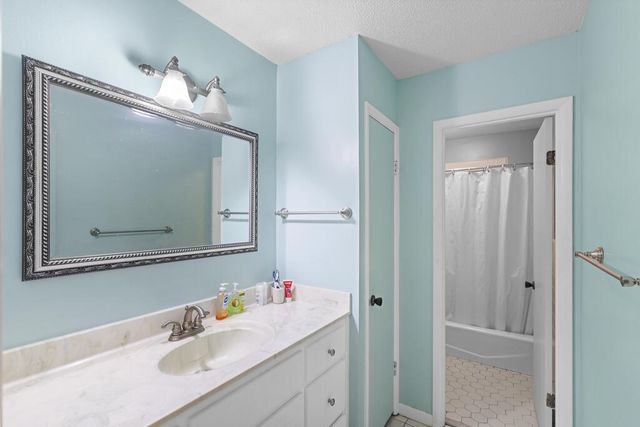 608 Collingswood Drive, Dothan, AL 36301
