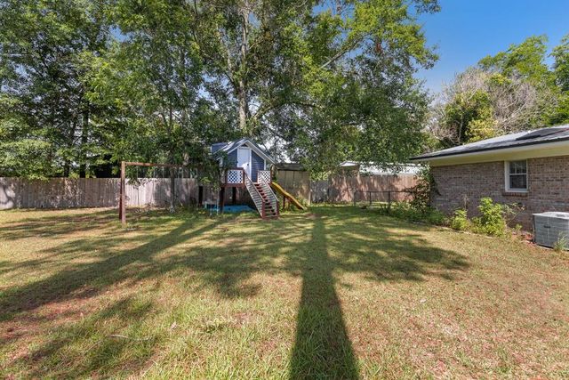 608 Collingswood Drive, Dothan, AL 36301