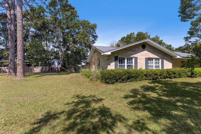 608 Collingswood Drive, Dothan, AL 36301