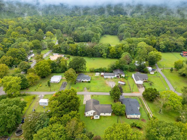 154 S Pope Street, Graysville, TN 37338
