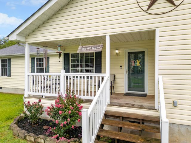 154 S Pope Street, Graysville, TN 37338