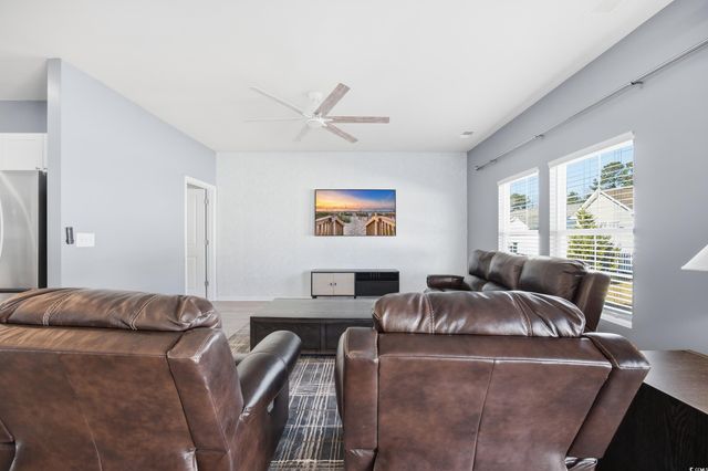 325 Hidden Cove Dr., Little River, SC 29566