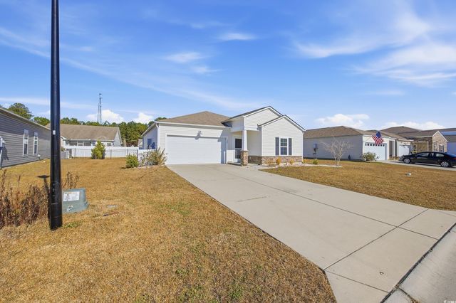 325 Hidden Cove Dr., Little River, SC 29566