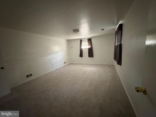 6416 ROBERTS DR, Temple Hills, MD 20748