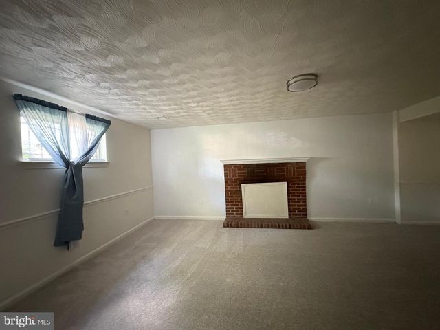 6416 ROBERTS DR, Temple Hills, MD 20748