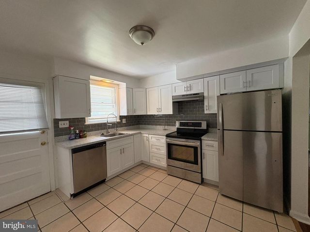 6416 ROBERTS DR, Temple Hills, MD 20748