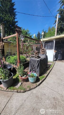 9411 356th Street S, Mckenna, WA 98558