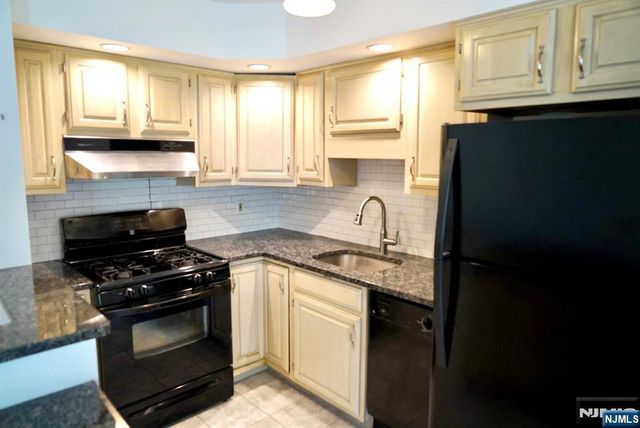 5004 Christopher Street, Ramsey, NJ 07446