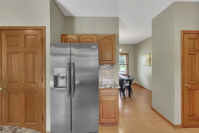 48 Melissa Court, Pataskala, OH 43062