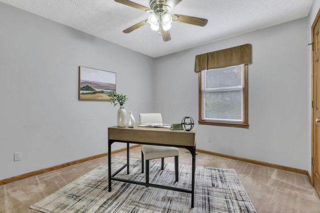 48 Melissa Court, Pataskala, OH 43062