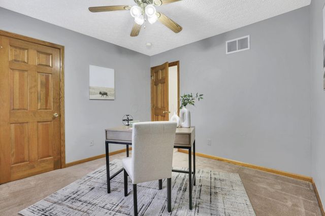 48 Melissa Court, Pataskala, OH 43062