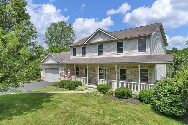 48 Melissa Court, Pataskala, OH 43062