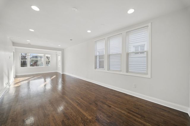 9328 S PAXTON Avenue, Chicago, IL 60617