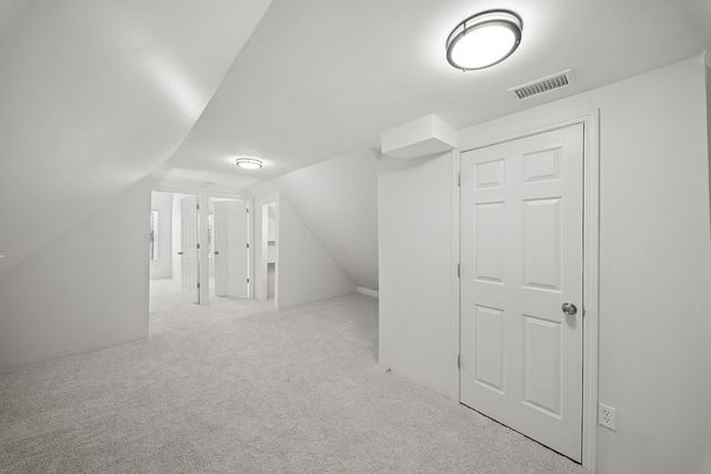 9328 S PAXTON Avenue, Chicago, IL 60617