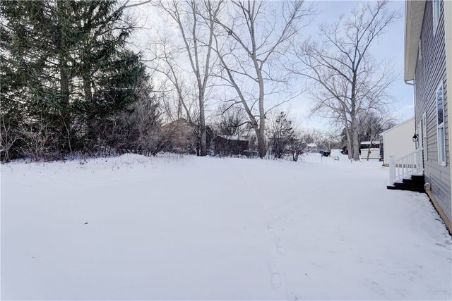 117 Coneflower Drive, Henrietta, NY 14586