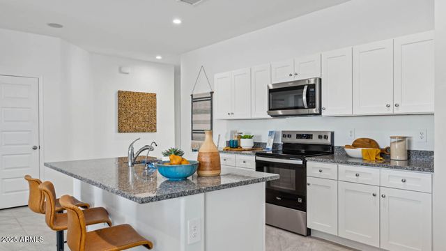 16210 N Catanzaro Drive, Maricopa, AZ 85138