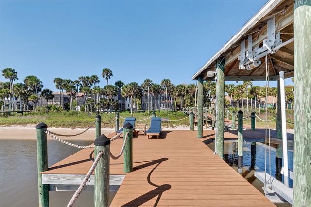 83 S RIVERWALK DRIVE, Palm Coast, FL 32137