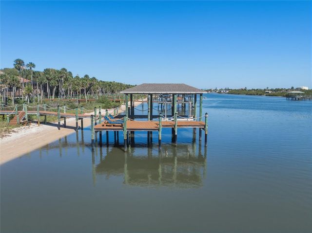 83 S RIVERWALK DRIVE, Palm Coast, FL 32137